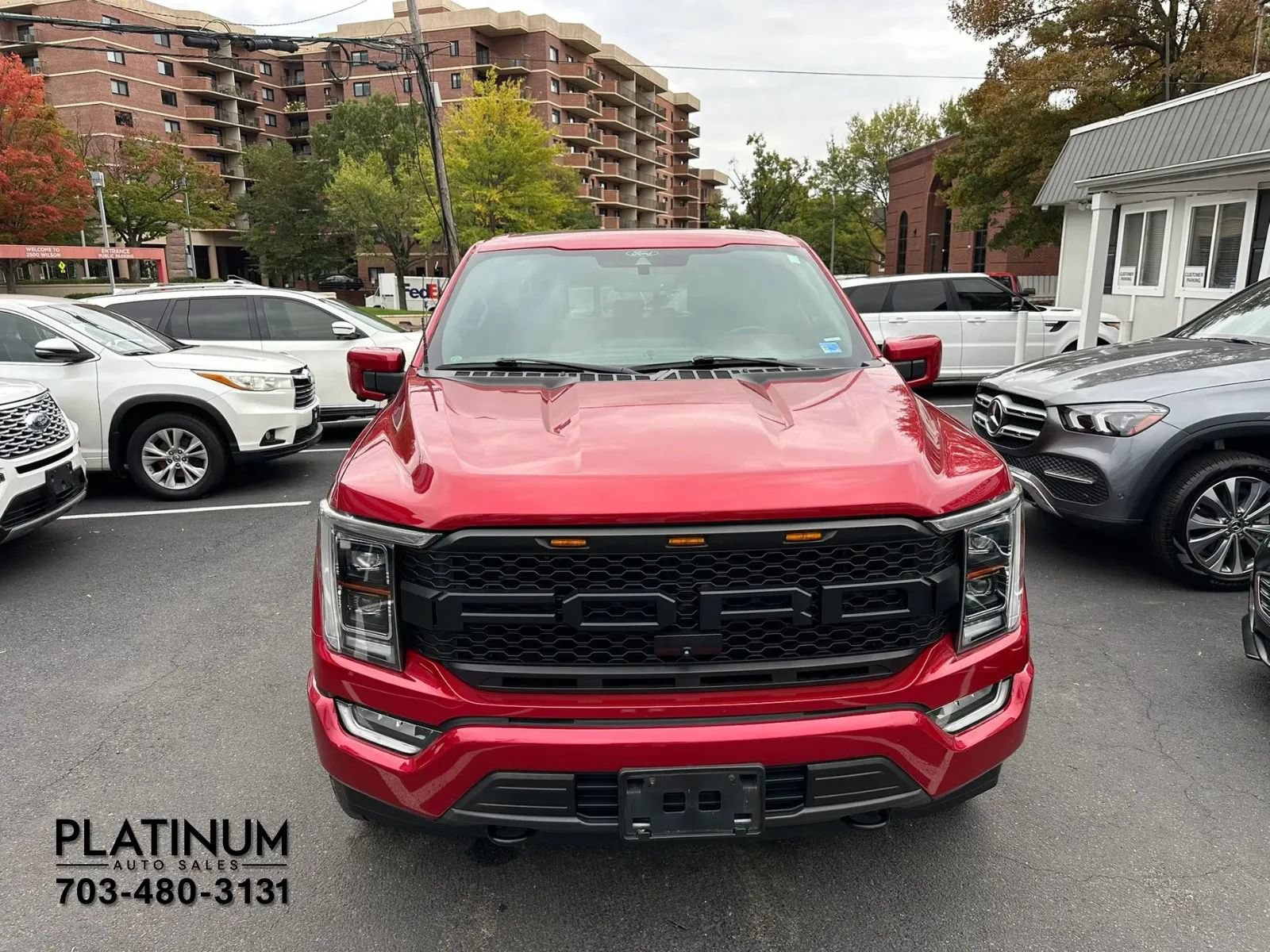 Used 2021 Ford F150 Lariat w/ Equipment Group 502A High AWD/4WD image 4