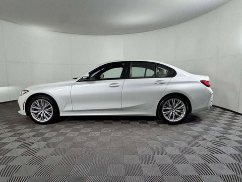Used 2023 BMW 330i xDrive Sedan w/ Premium Package AWD/4WD image 11