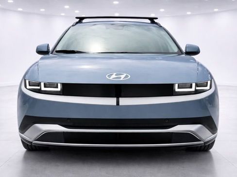 Used 2026 Hyundai Ioniq 5 SEL image 2