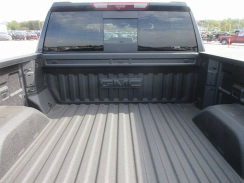 New 2026 GMC Sierra 1500 AT4X w/ AT4X AEV Edition image 7