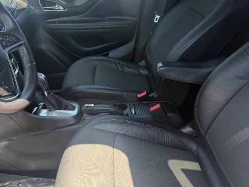 Used 2016 Buick Encore Convenience FWD image 2