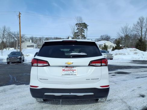 Used 2022 Chevrolet Equinox Premier AWD/4WD image 4
