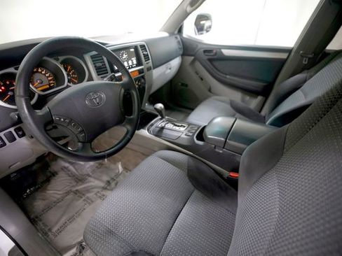 Used 2005 Toyota 4Runner Sport image 6