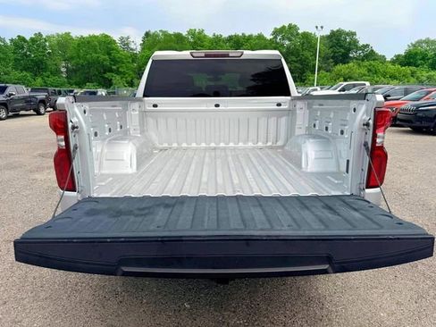 Used 2021 Chevrolet Silverado 1500 Custom Trail Boss AWD/4WD image 13