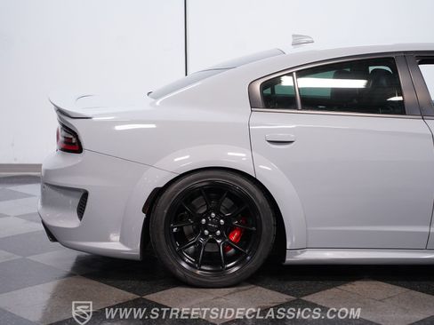 Used 2021 Dodge Charger SRT Hellcat RWD image 25