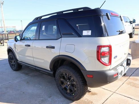 New 2025 Ford Bronco Sport Outer Banks w/ Sasquatch Outer Banks Package image 24