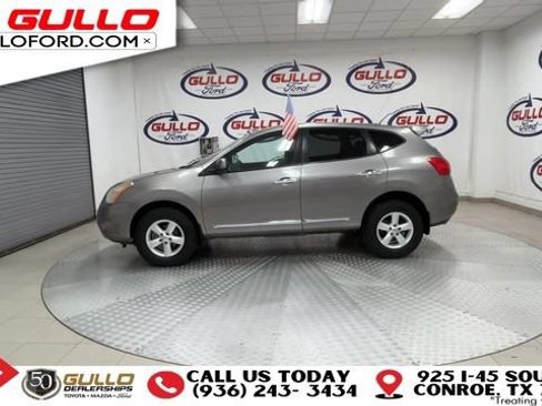 Used 2013 Nissan Rogue S w/ Special Edition Pkg FWD image 5