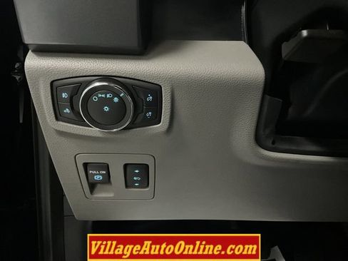 Used 2020 Ford F150 XLT w/ Equipment Group 302A Luxury AWD/4WD image 22