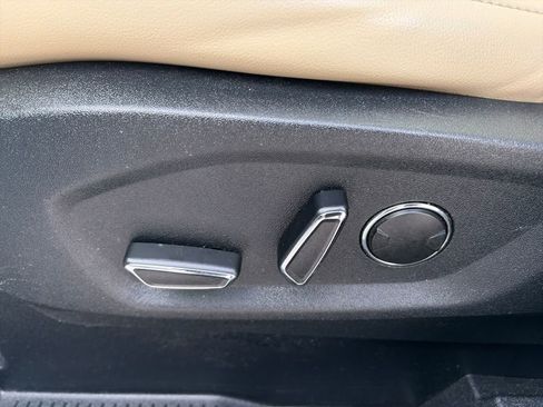 Used 2016 Ford Edge SEL w/ Equipment Group 201A image 19