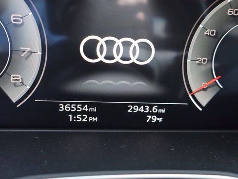 Used 2022 Audi Q5 2.0T Premium Plus AWD/4WD image 9