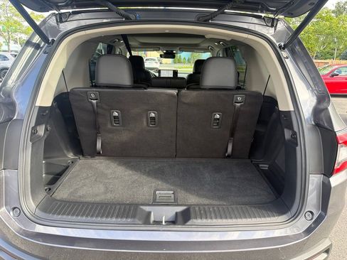 Certified 2026 Honda Pilot Touring image 34
