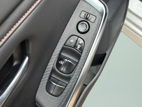 Used 2023 Nissan Sentra SR w/ Electronics Package image 21