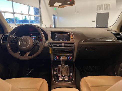 Used 2017 Audi Q5 3.0T Premium Plus AWD/4WD image 30
