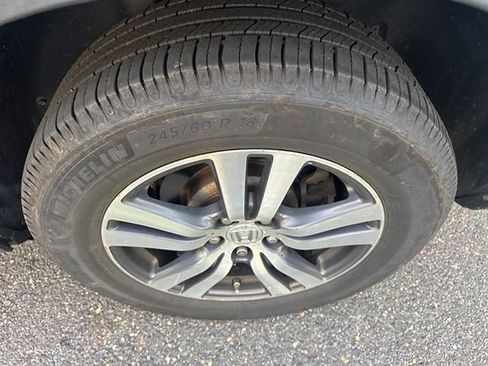 Used 2018 Honda Pilot EX-L image 11