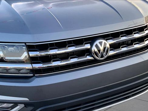 Used 2019 Volkswagen Atlas SEL AWD/4WD image 29