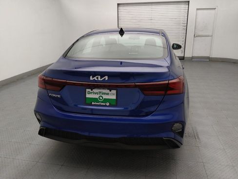 Used 2024 Kia Forte LXS w/ LXS Technology Package FWD image 7
