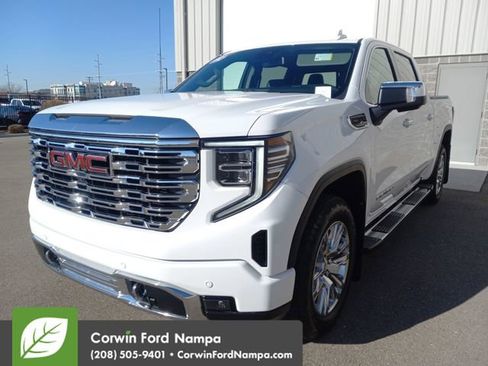 Used 2022 GMC Sierra 1500 Denali image 7