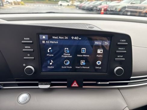 Certified 2025 Hyundai Elantra Sport image 19