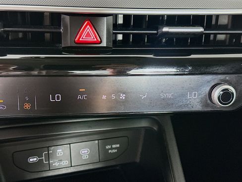 Used 2025 Kia K5 LXS image 23