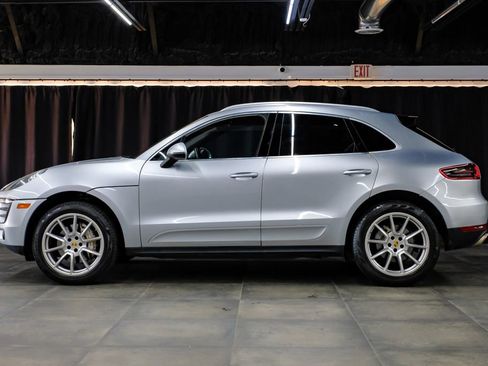 Used 2017 Porsche Macan S image 16