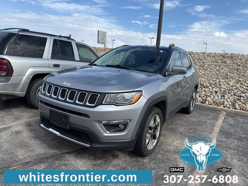 Used 2017 Jeep Compass Limited AWD/4WD image 1