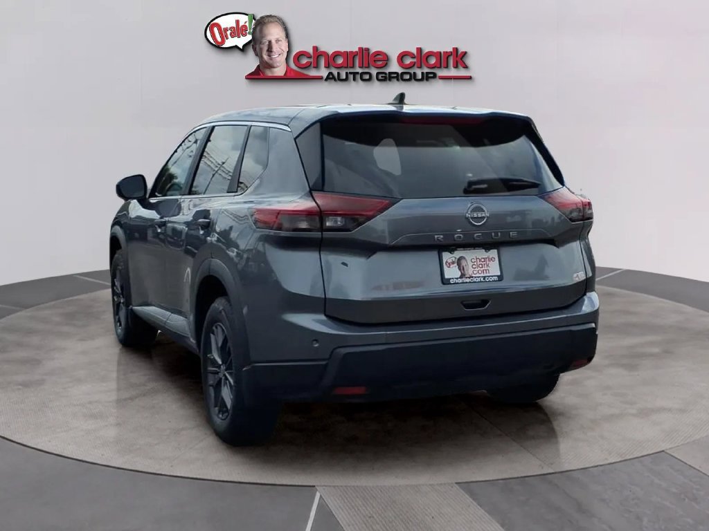 Used 2025 Nissan Rogue S FWD image 3