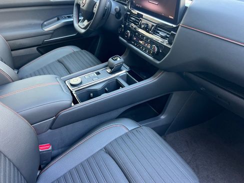 New 2026 Nissan Pathfinder Rock Creek AWD/4WD image 13