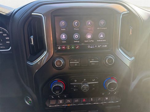 Used 2023 Chevrolet Silverado 2500 High Country image 22