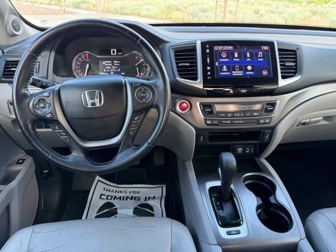 Used 2017 Honda Ridgeline RTL-T image 24