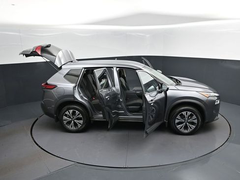 Used 2023 Nissan Rogue SV FWD image 46