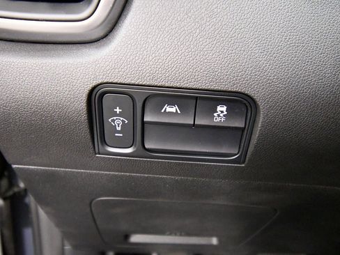 Certified 2023 Kia Sorento S w/ Panoramic Sunroof Package image 20