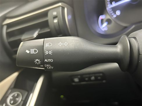 Used 2020 Lexus IS 300 image 16