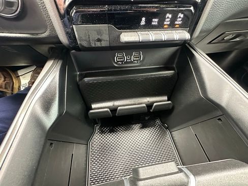 Used 2022 RAM 1500 Sport w/ Rebel Level 2 Equipment Group AWD/4WD image 21