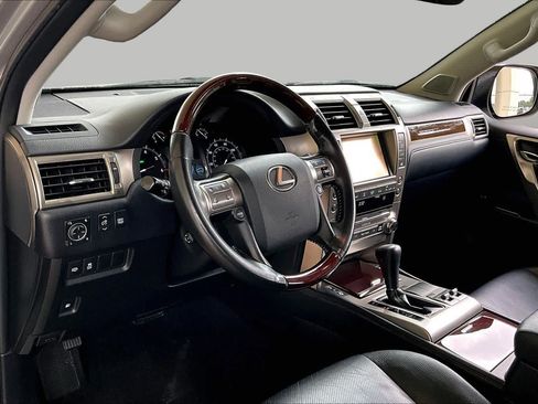Used 2014 Lexus GX 460 w/ Premium Package AWD/4WD image 15