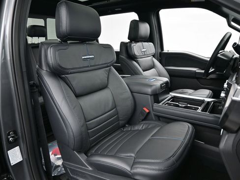 New 2026 Ford F350 Platinum w/ Tremor Off-Road Package image 34