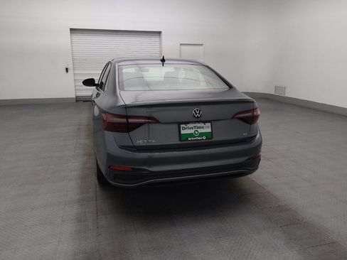 Used 2023 Volkswagen Jetta SE FWD image 6