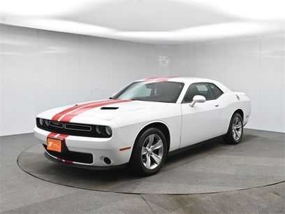 Used 2015 Dodge Challenger SXT