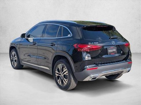 Certified 2026 Mercedes-Benz GLA 250 image 8