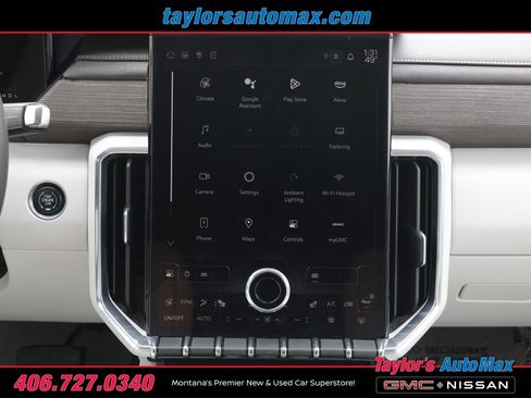 Used 2024 GMC Acadia Denali image 11