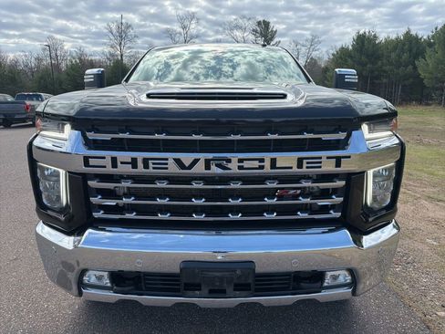 Used 2022 Chevrolet Silverado 2500 LTZ w/ LTZ Premium Package AWD/4WD image 2