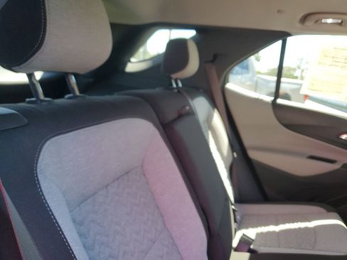 Certified 2023 Chevrolet Equinox LT image 24