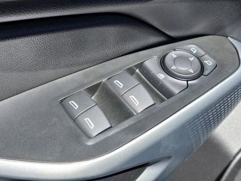 New 2026 Chevrolet Trax LS w/ LS Convenience Package image 14