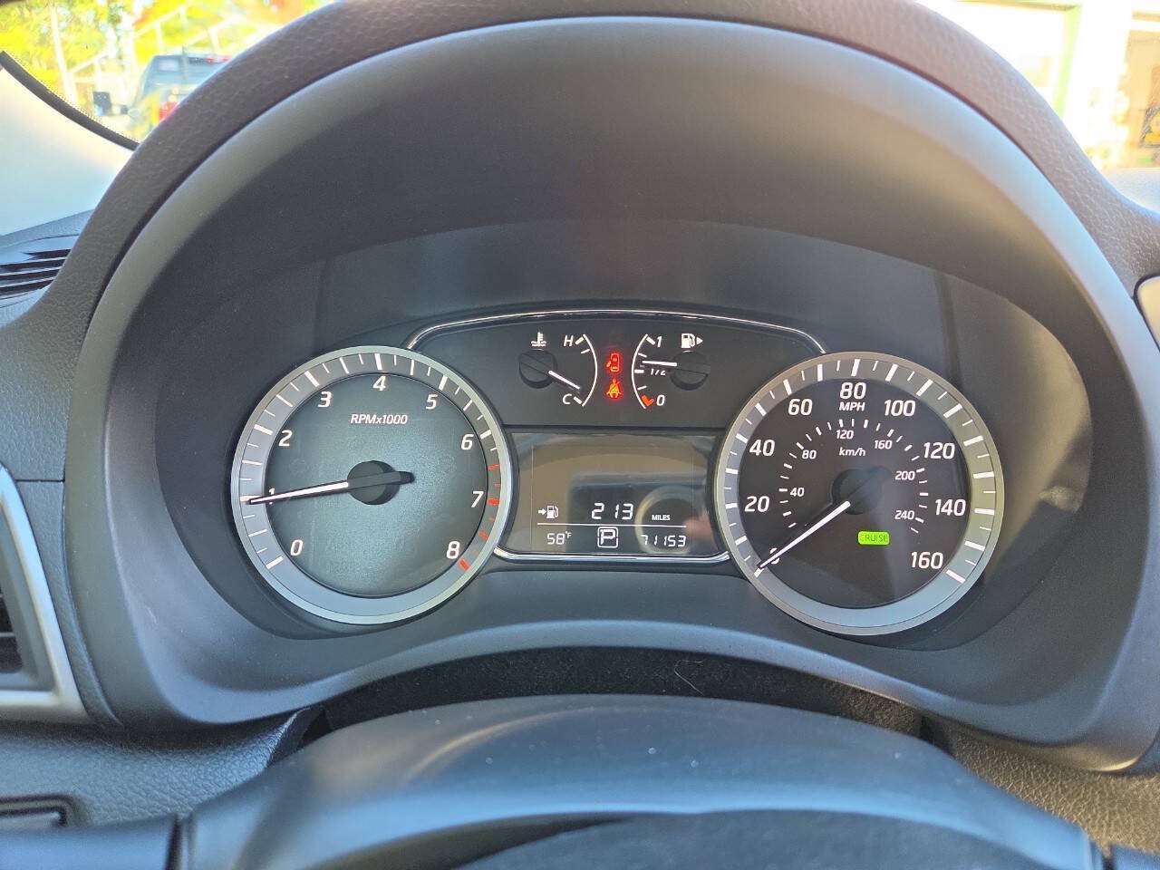 Used 2015 Nissan Sentra SV FWD image 26