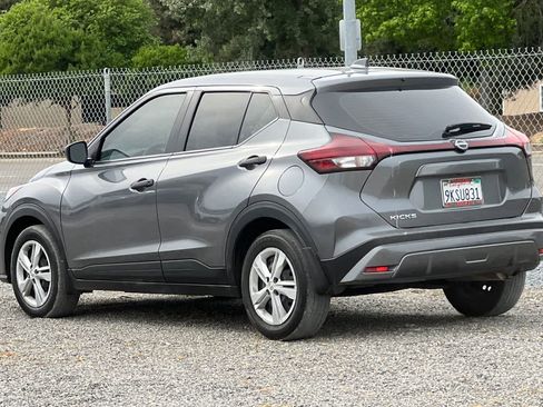 Used 2024 Nissan Kicks S image 7