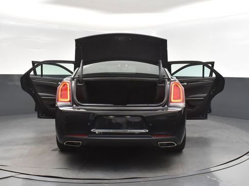 Used 2020 Chrysler 300 S w/ 300S Premium Group image 53