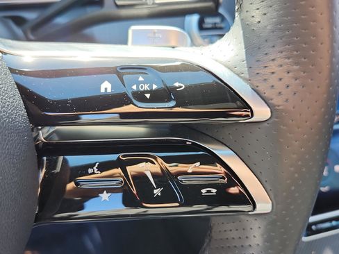 Used 2023 Mercedes-Benz C 300 C 300 image 27