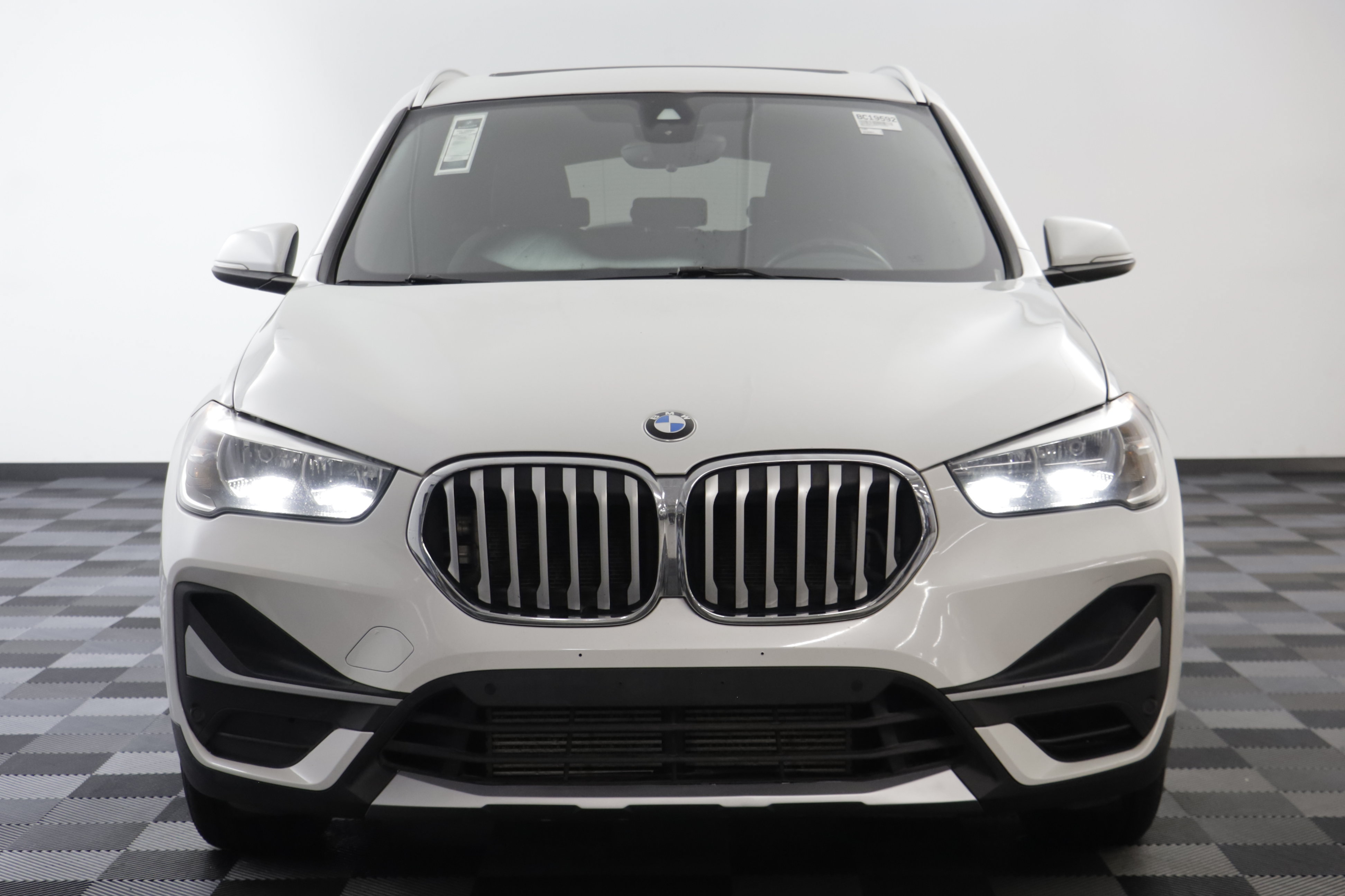 Used 2022 BMW X1 xDrive28i w/ Convenience Package AWD/4WD image 23