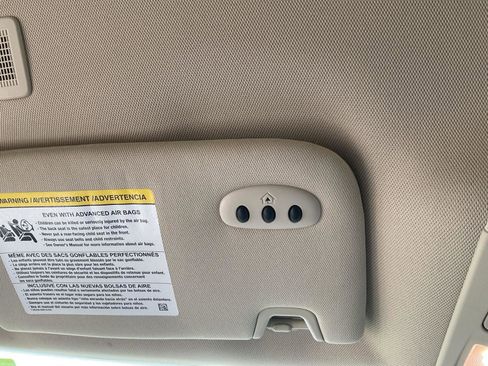 Used 2024 Ford Edge SEL w/ Convenience Package image 19