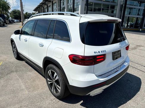 Used 2025 Mercedes-Benz GLB 250 image 4