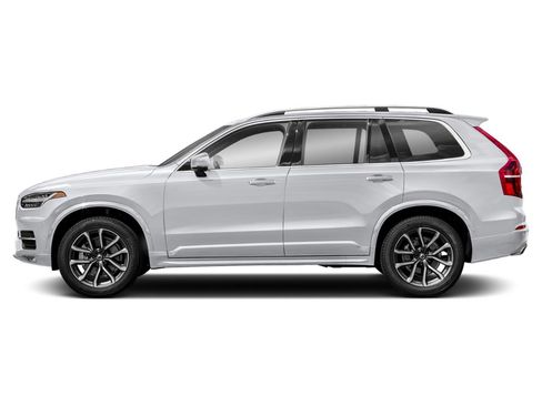 Used 2019 Volvo XC90 T5 Momentum w/ Multimedia Package FWD image 3